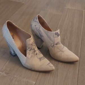 John Fluevog Floral Cream Women's Heels